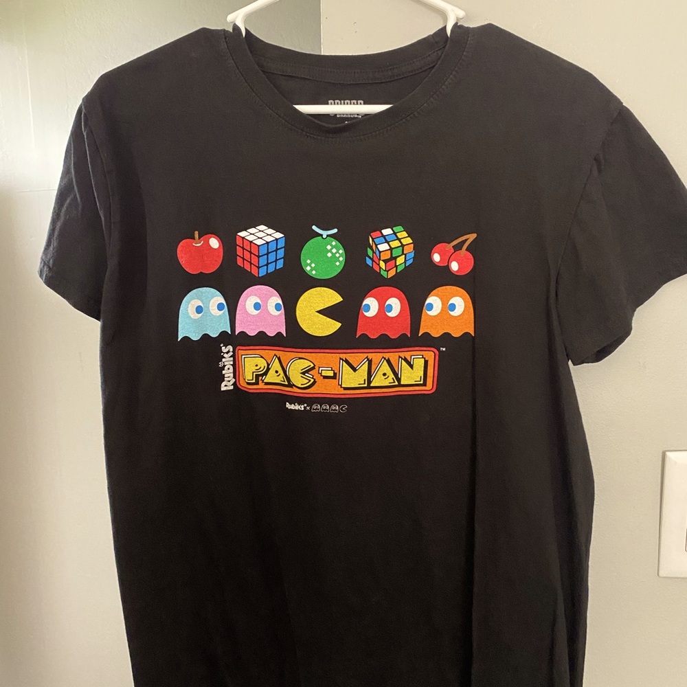 Pacman throwback t shirt 
Brisco brands